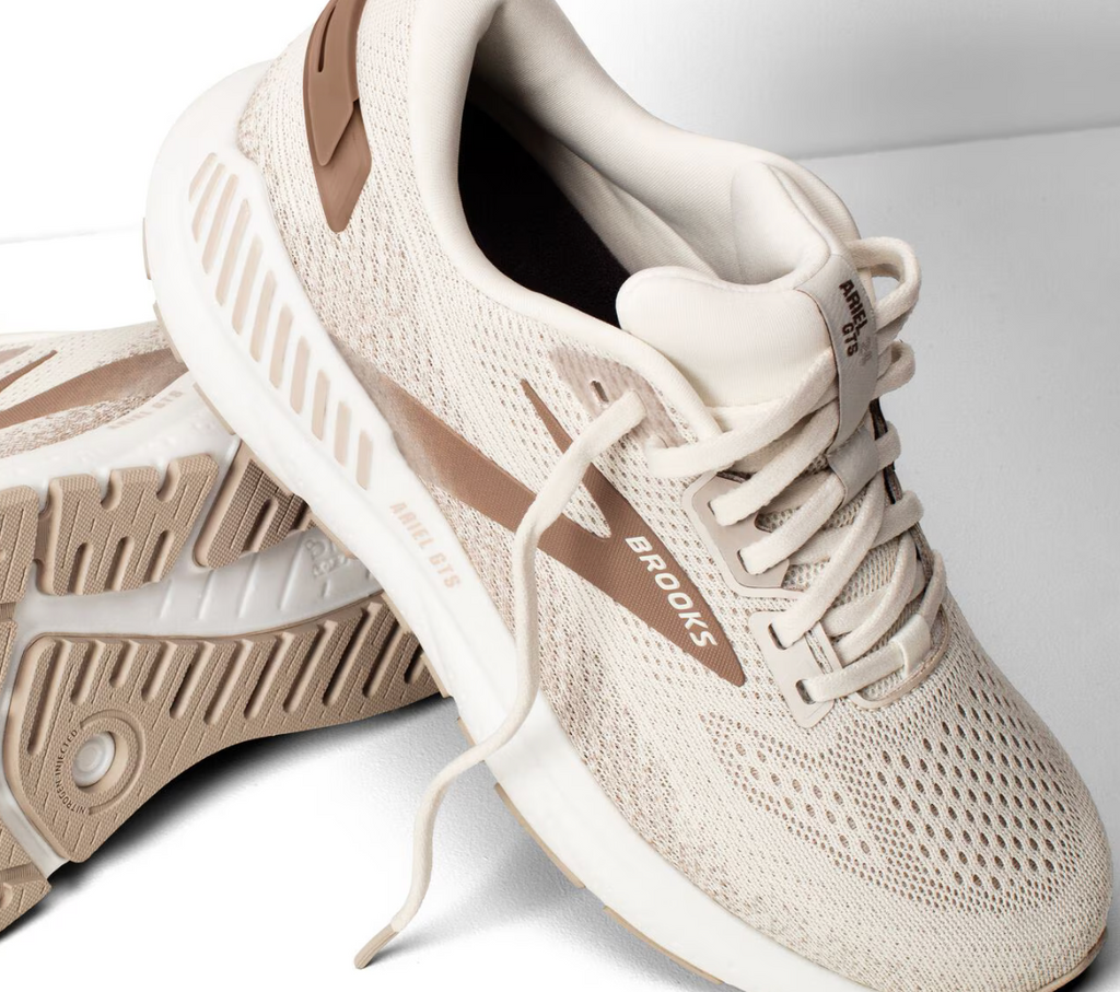 Women's Ariel GTS 24