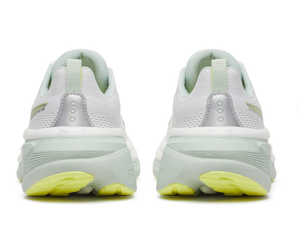 Women's Hurricane 25 Wide