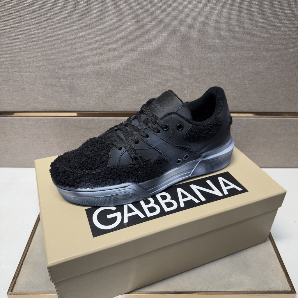 Dolce & Gabbana Black Textured Low-Top Sneakers